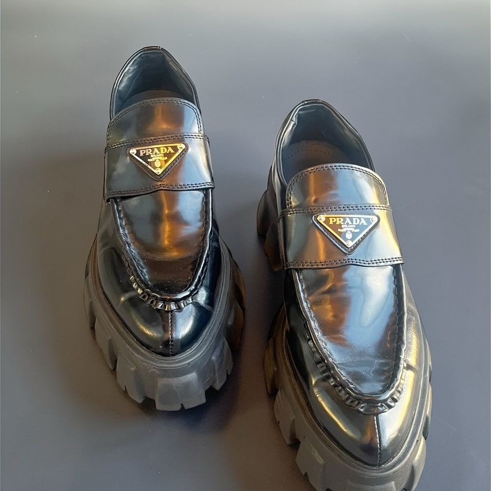 PRADA Black Patent Leather Chunky Platform Loafers size 8
